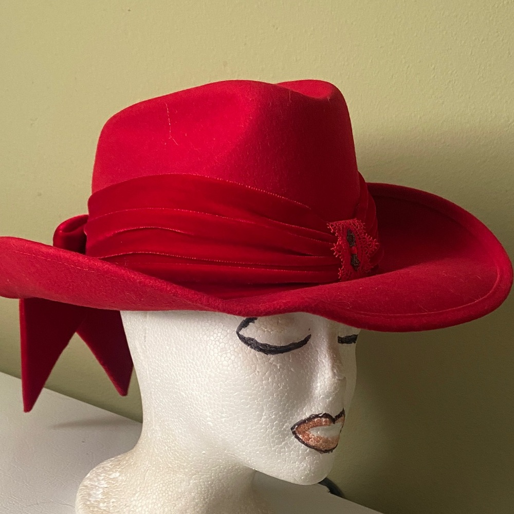 Beautiful Western Hat by Nancy Hughes Hat Co